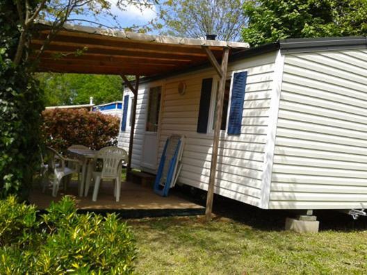 Camping Maeva Escapades Au P'Tit Bonheur Peyrillac-et-Millac Екстериор снимка