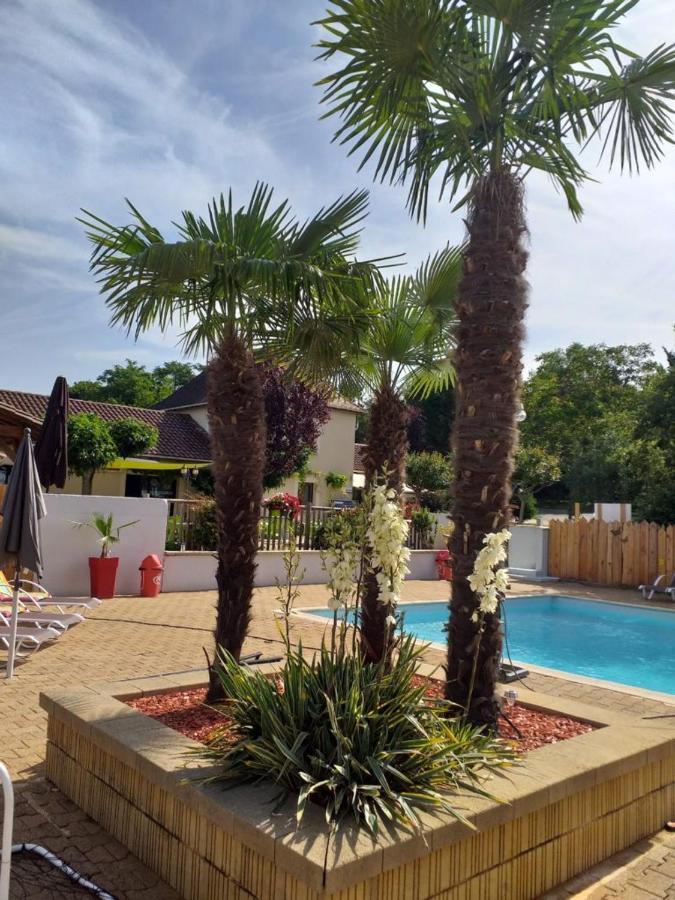 Camping Maeva Escapades Au P'Tit Bonheur Peyrillac-et-Millac Екстериор снимка